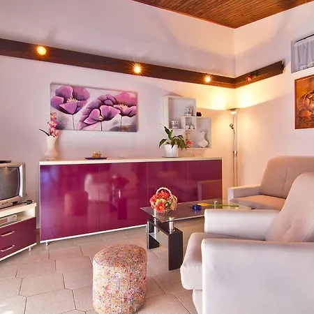 Apartmán Ana 418 *