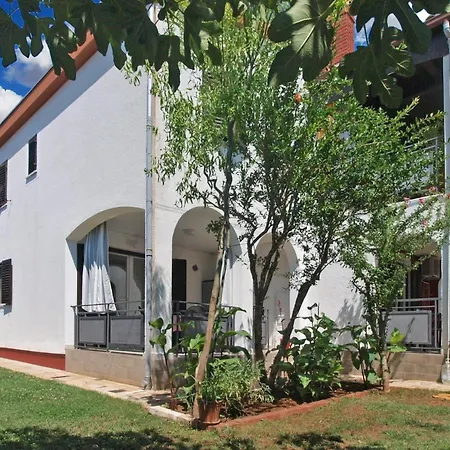 Ana 418 Apartmán Fažana