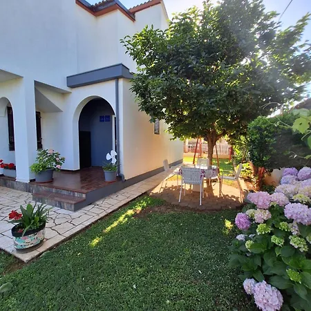 Ana 418 Apartmán *